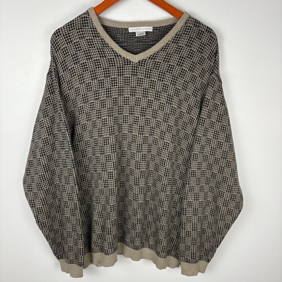 Y2K Geoffrey Beene Mens XL V Neck Houndstooth Knit Sweater Cotton - Picture 2 of 4